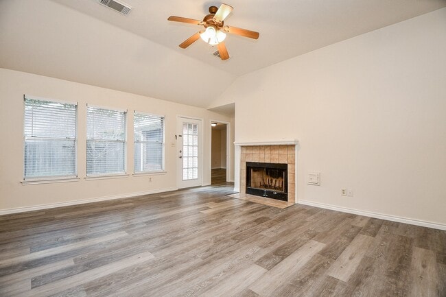 Photo - 10919 Rustling Winds Dr