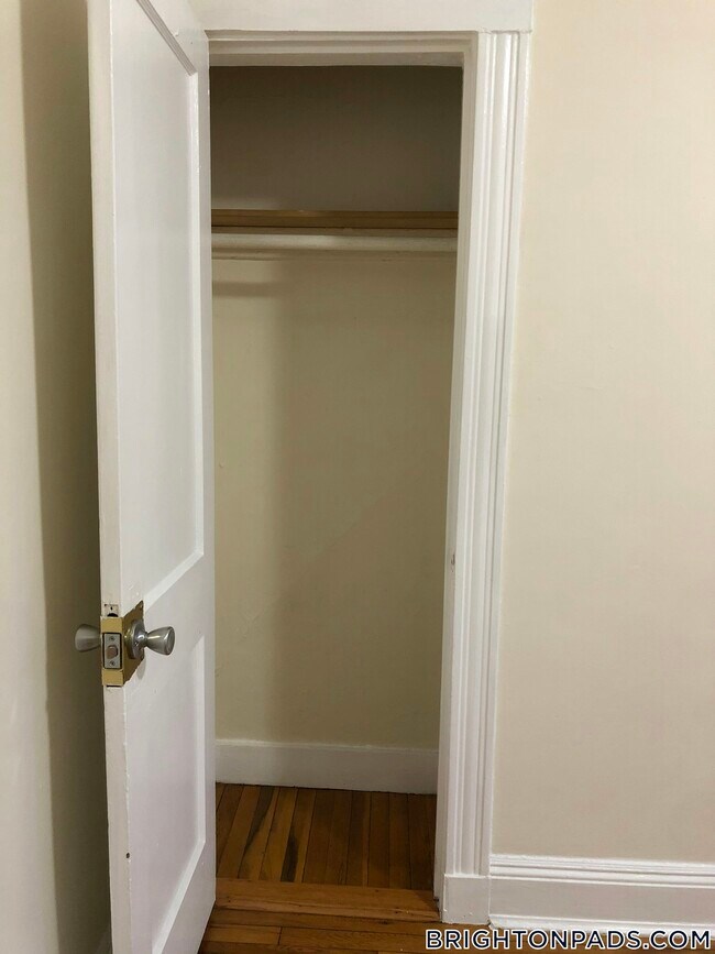 Photo - 135 Washington St Unidad 3