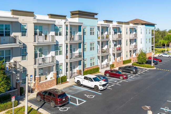 Building Photo - The Lofts at Savannah Park