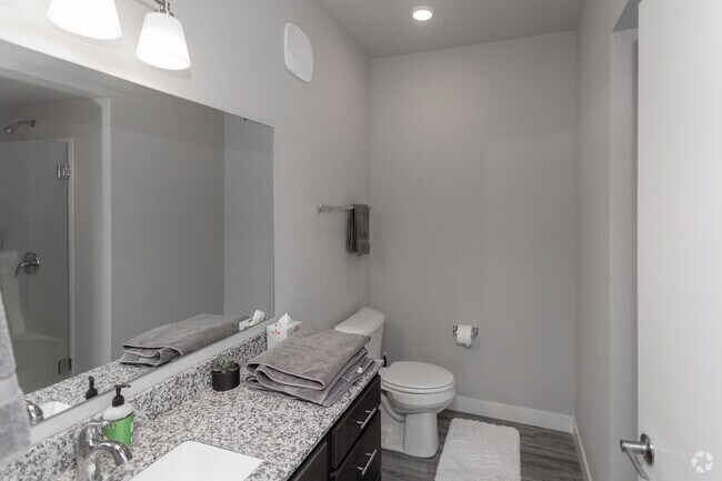 Studio - 649 SF