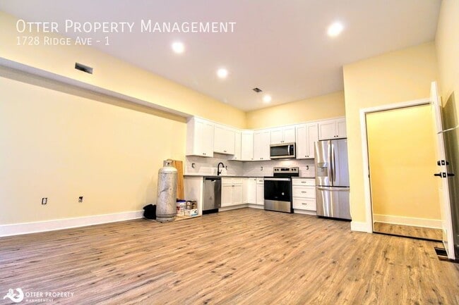 Photo - 1728 Ridge Ave Unidad 1