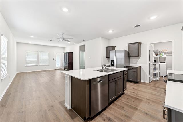 Photo - 908 Hay Loft Ln