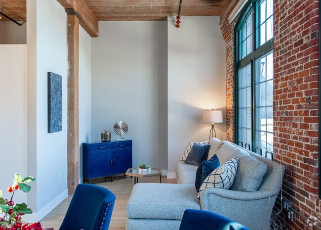 1 BR 1 Bath - Living Room
