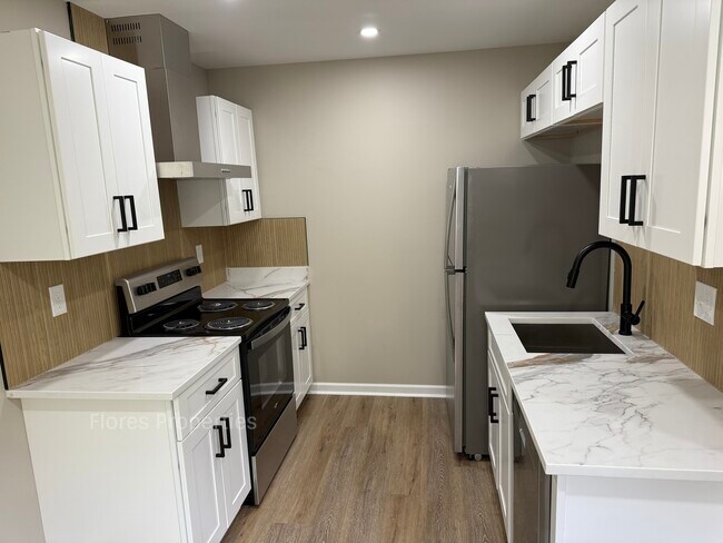 Photo - 1018 Urana Ave