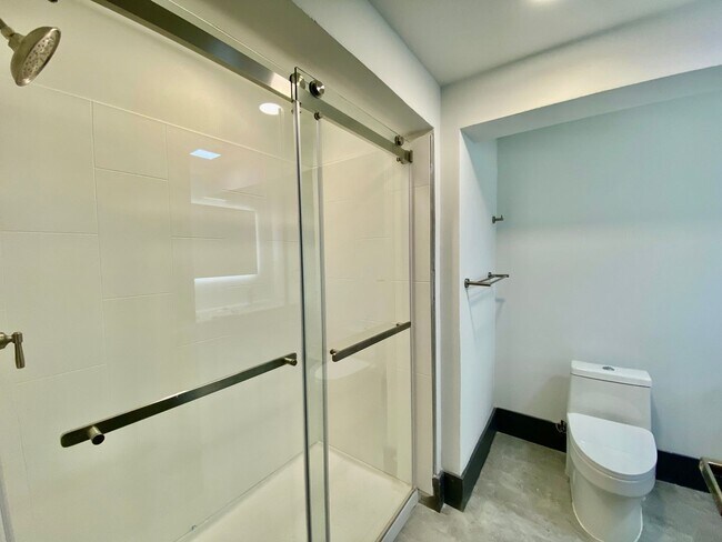 Photo - 116 E Randolph Ave Unidad 150