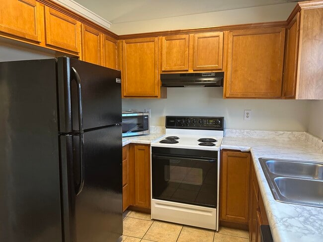 Photo - 1325 Trent Blvd