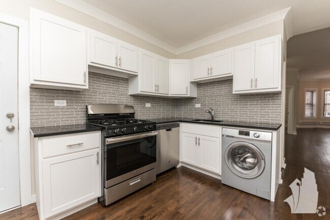 Building Photo - 2 bedroom in Chicago IL 60613 Rental