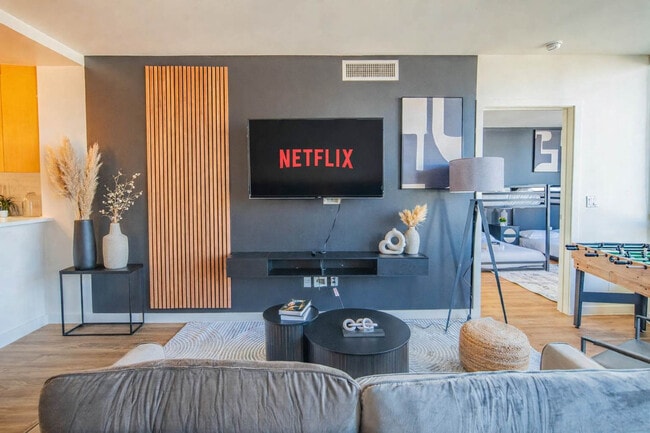 Photo - 44 W Monroe St Unidad ID1263223P