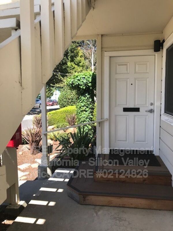 Photo - 508 Caledonia St Unit 1