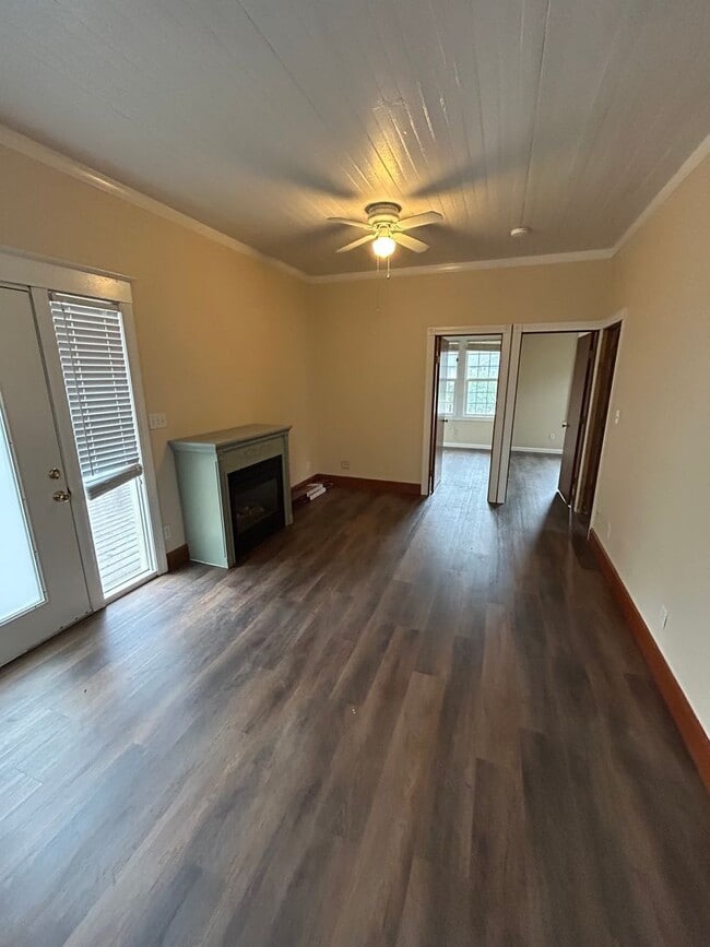 Photo - Just Renovated 3 Bed, 2 Bath Home in Sheridan