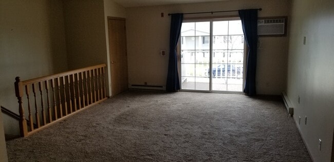 Photo - 2200 Sylvan Way Unit 1