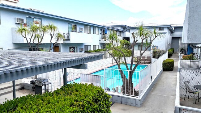 Corteen Apartments