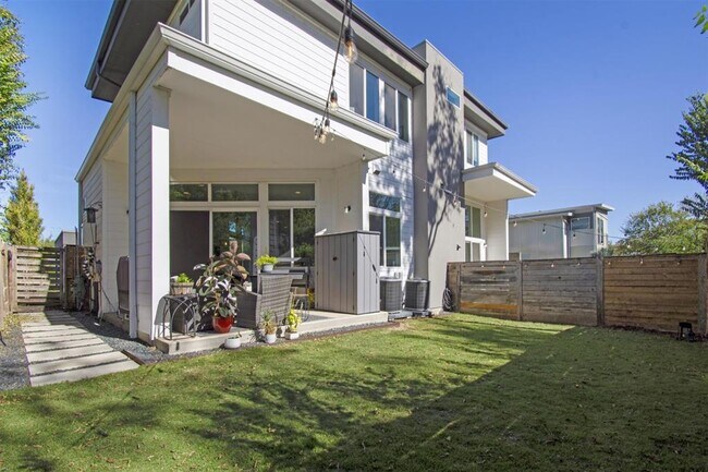 Photo - 1905 Alegria Rd Unidad B