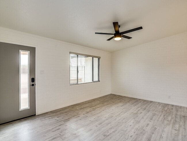 Photo - The Pointe at Country Club