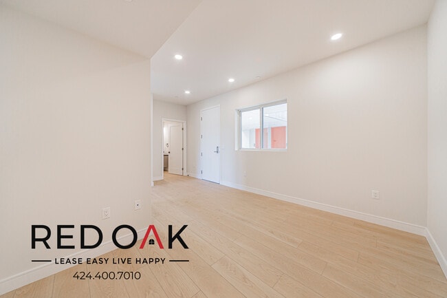 Photo - 5320 Cartwright Ave Unit 302