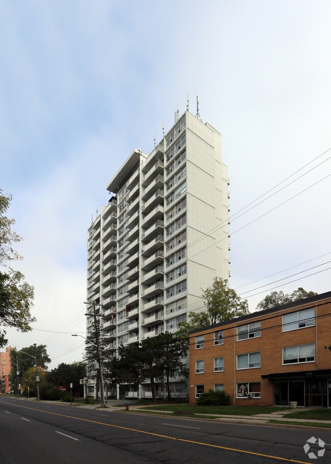 Photo - Redhill Tower