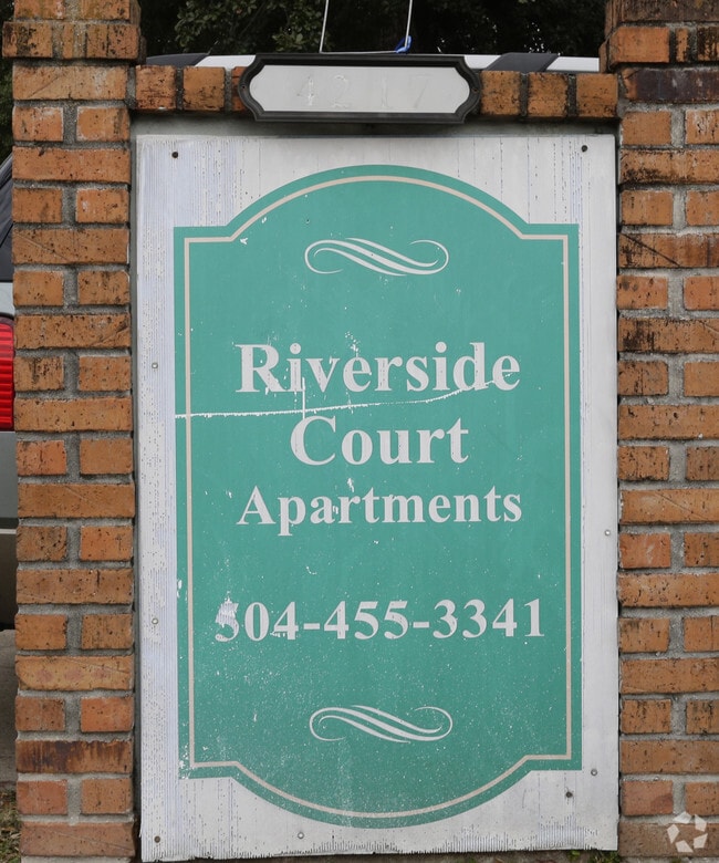 Riverside Court I