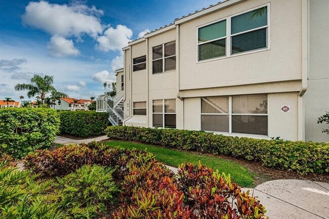 Building Photo - 6077 Bahia Del Mar Blvd S Unit 221
