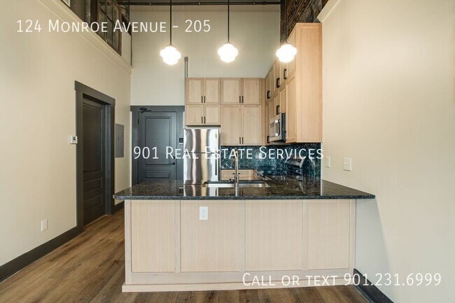Photo - 124 Monroe Ave Unit 205