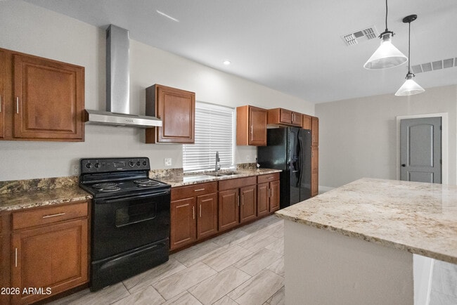 Building Photo - 7631 N 59th Ln