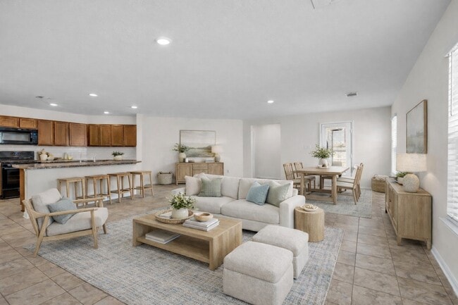 Photo - 6715 Hillsdale Creek Dr