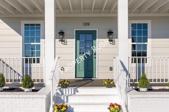 Photo - 109 Scruggs St