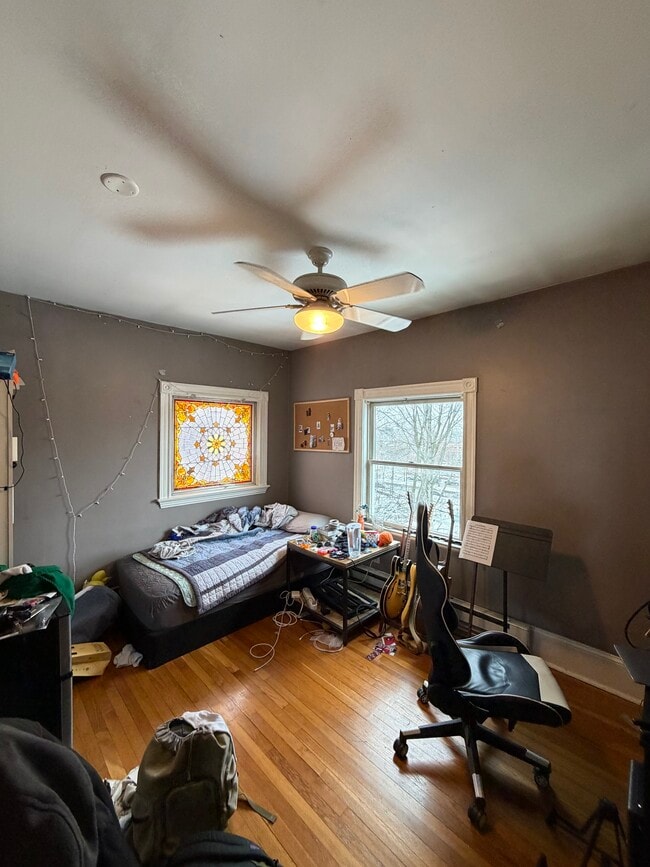 Photo - 62 Ridgemont St Unit 2
