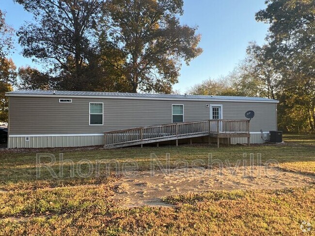 Building Photo - 1970 Fayetteville Hwy Unit 48 Rental