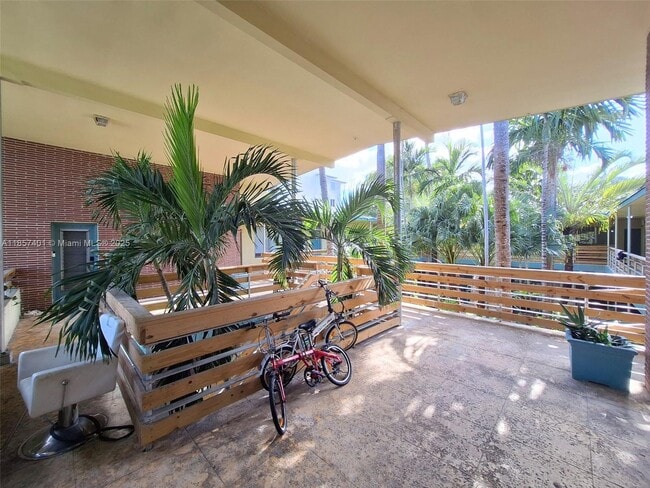 Photo - 1770 Meridian Ave Unit 207