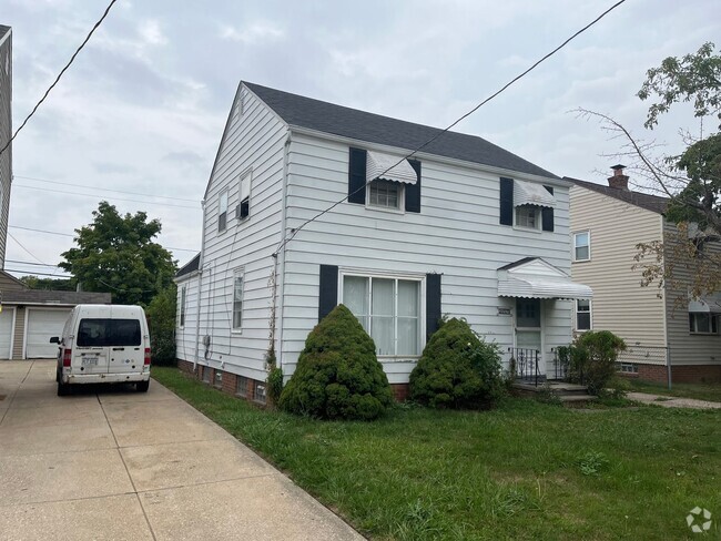 Building Photo - Newly renovated 3bed, 1bath Single Family ... Rental