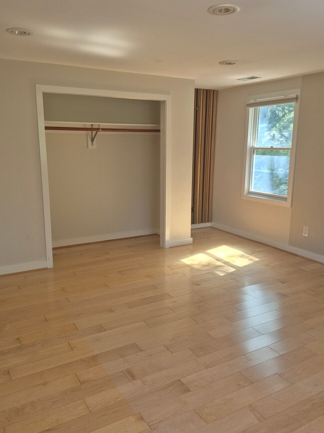 9226 Fowler Ln Unit 9226 Fowler Lane-1003