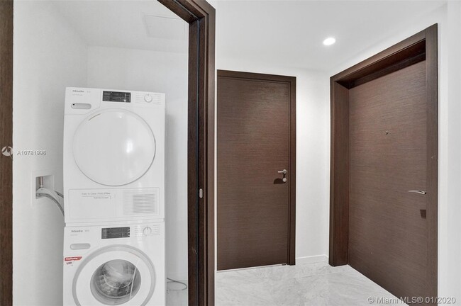 Photo - 1000 brickell Ave Condo Unit 2210