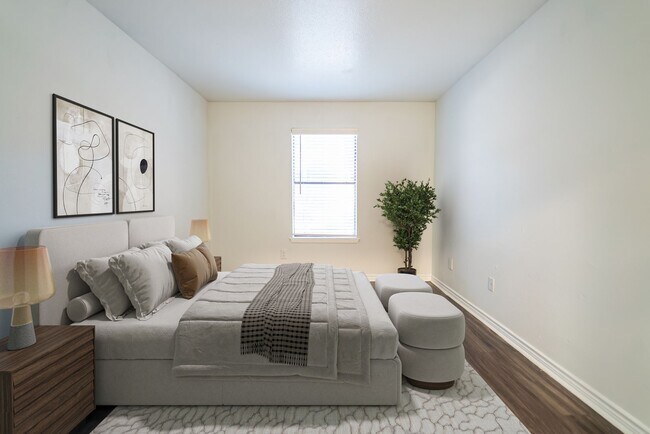 Chesapeake Apartments