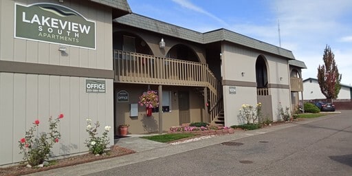 Photo - Lakeview South