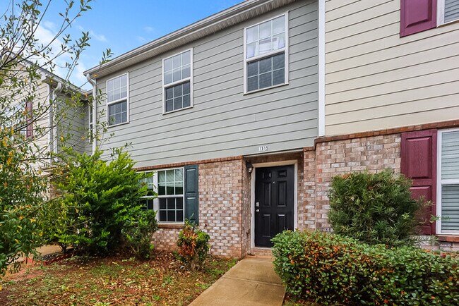 Photo - 1515 Hydrangea Ln