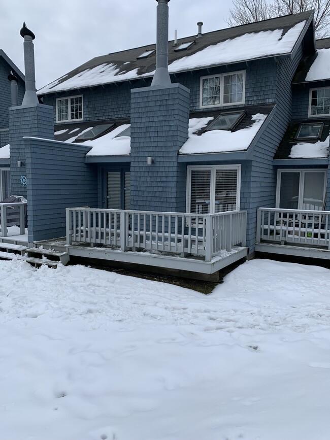 Large private deck - 129 Portland Ave Condo Unit 19