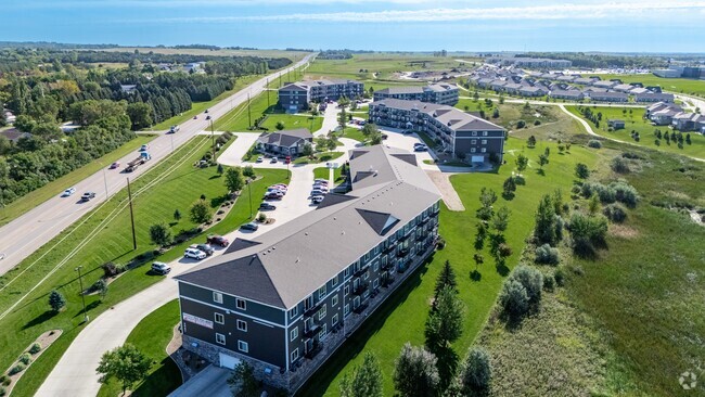 Building Photo - Coulee Ridge Rental