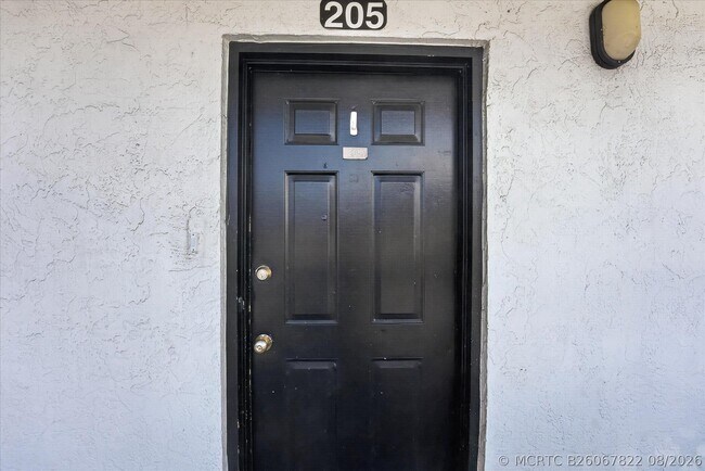 Photo - 9235 SW 8th St