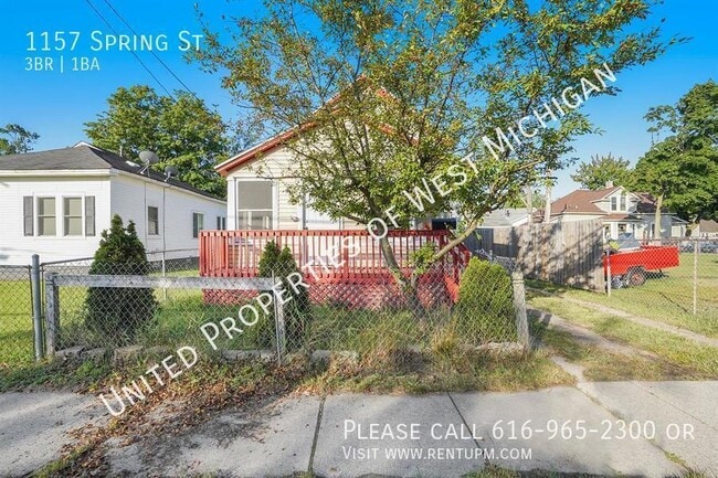 Photo - 1157 Spring St