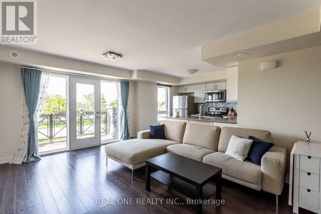 Photo - 50 Dunsheath Wy