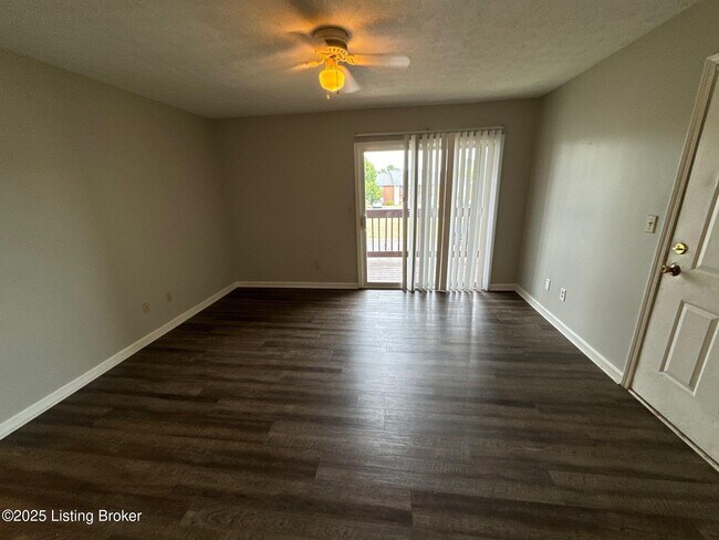 4109 Blue Lick Ct Unit 6