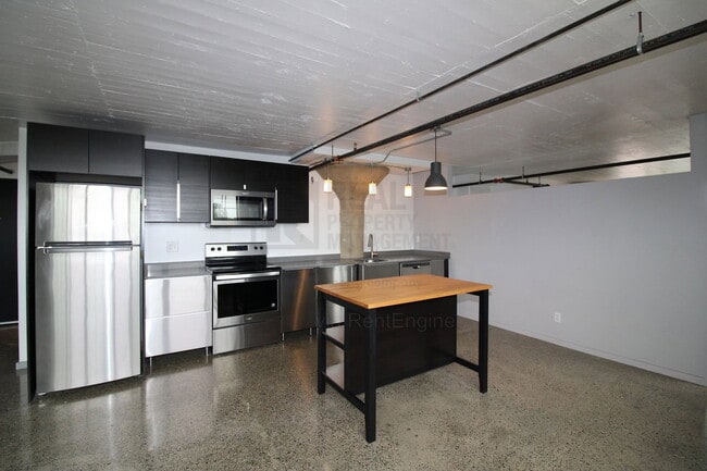 Photo - 710 Main St Unidad 5 B