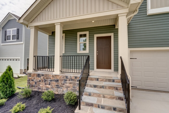 Photo - 304 Northfield Heights Ln