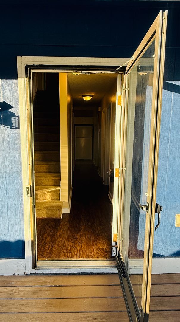 Photo - 824 Danish Dr