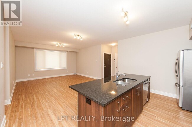 Photo - 3524 McBean St