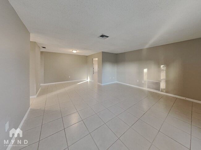 Photo - 6339 Langston Ave