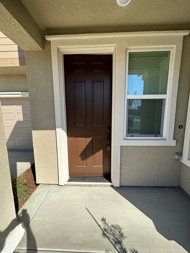 Photo - Beautiful Newer 4 Bedroom Home in Aspen-Sequoia Trails with Solar!