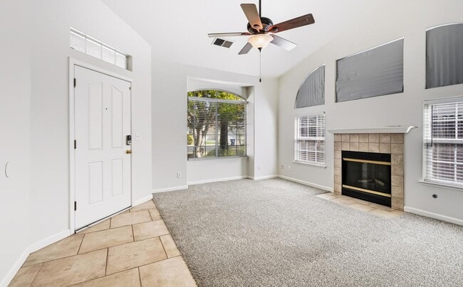 Photo - 352 W Kelly Ave