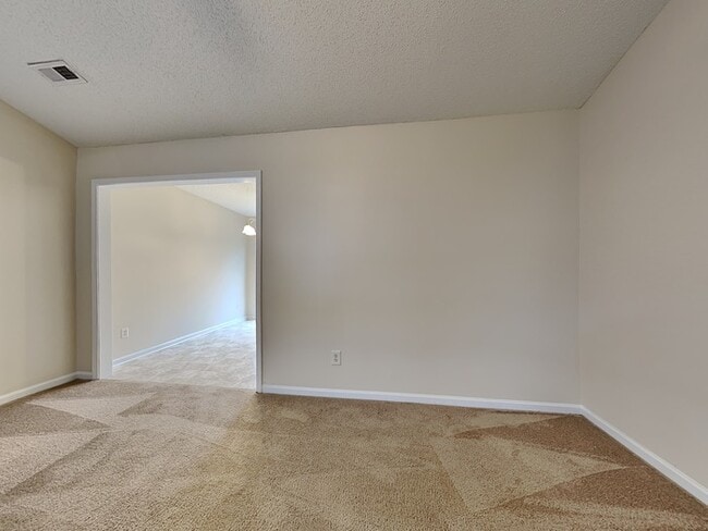 Photo - 2920 Westwinds Ct