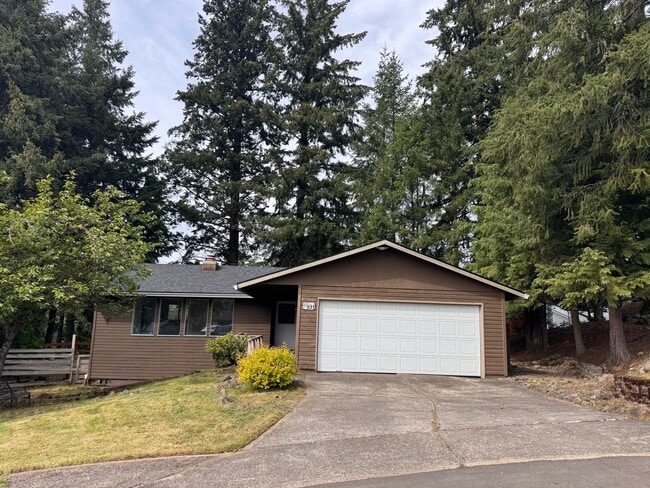 Building Photo - 891 NE Bunyard Pl Rental